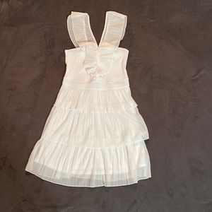 White Dress with Tiered Skirt size XS